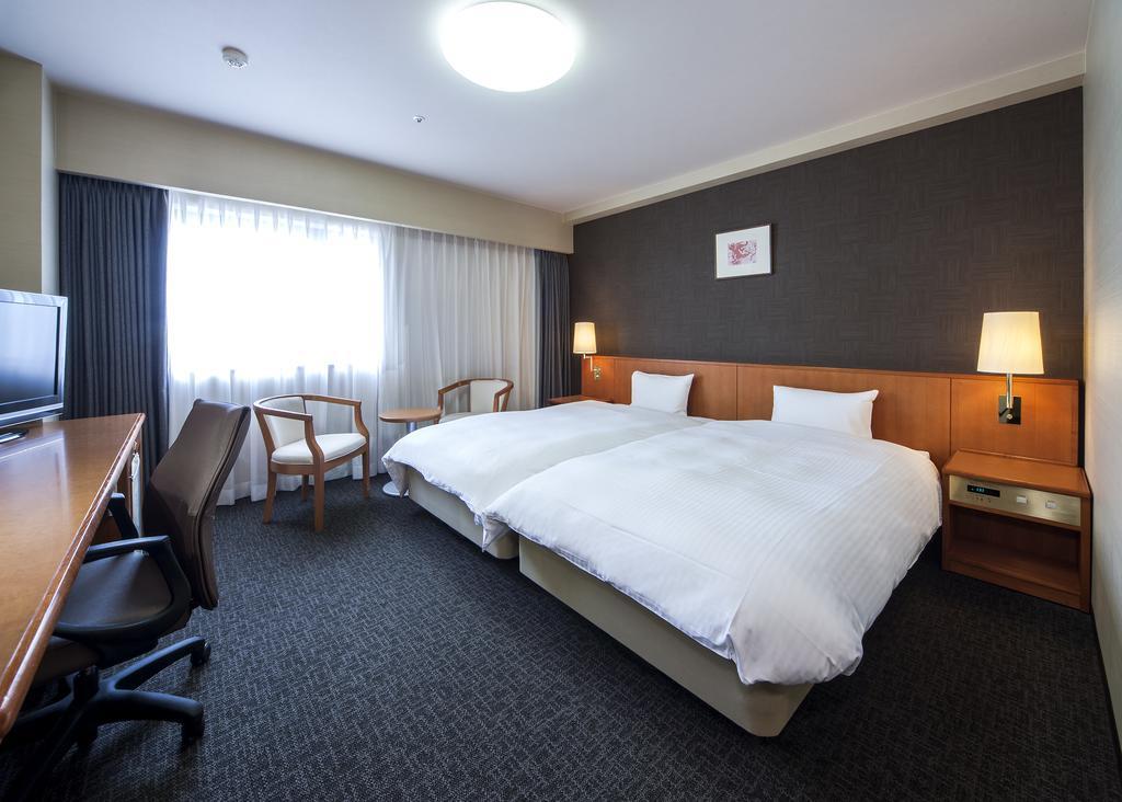 Daiwa Roynet Hotel Toyama Station Rom bilde